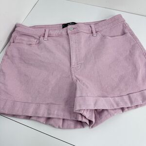 Hollister Denim Curvy Ultra High-Rise Pink Denim Mom Short 17 33